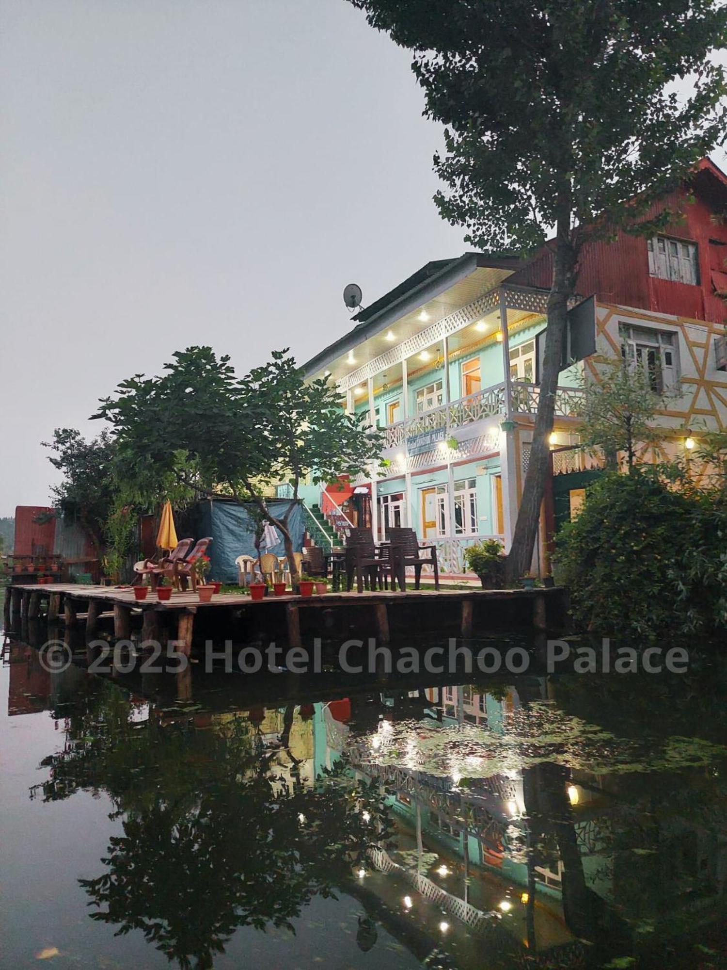 Hotel Chachoo Palace Srīnagar Exterior foto
