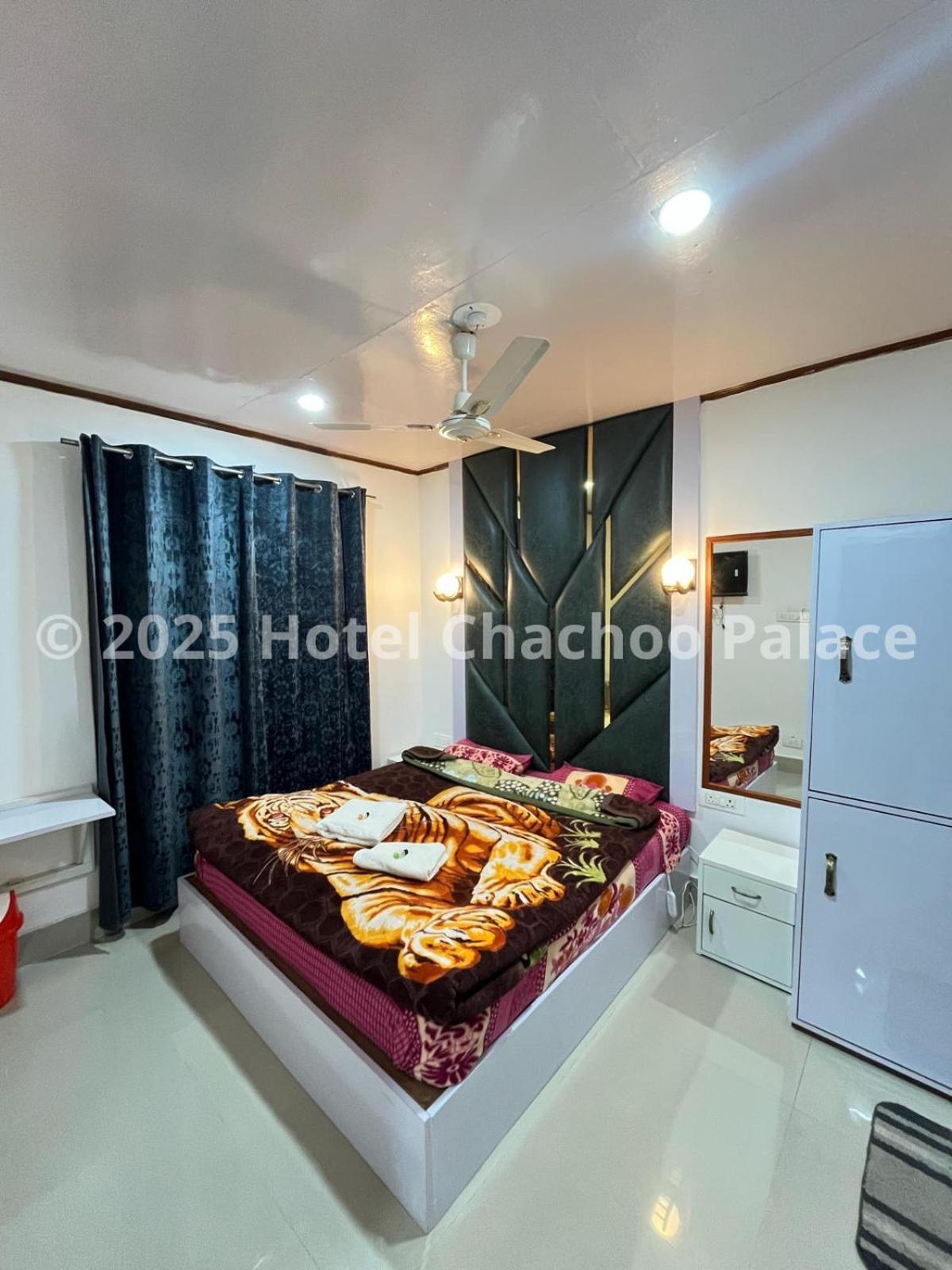 Hotel Chachoo Palace Srīnagar Exterior foto